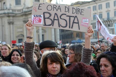 La Marcia di la Dignidad - Una Manifestazione Contro la Disuguaglianza e la Corruzione